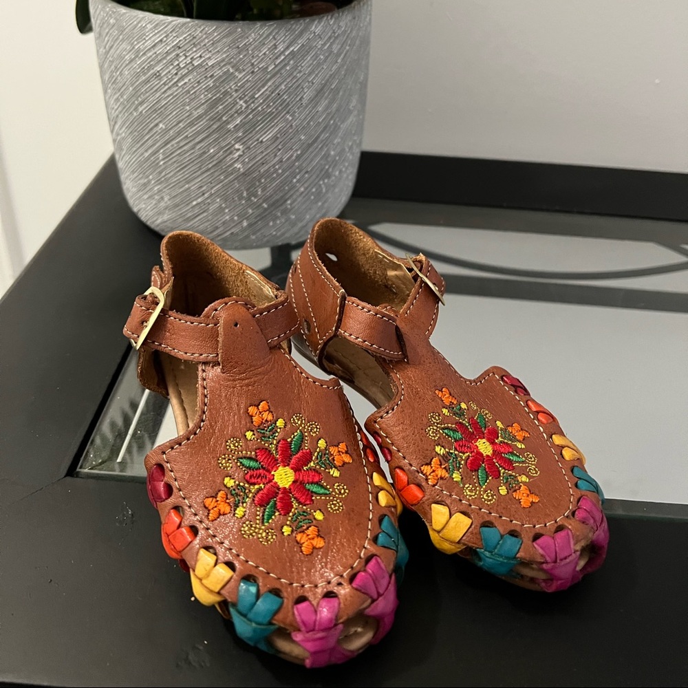 Toddlers girl huarache